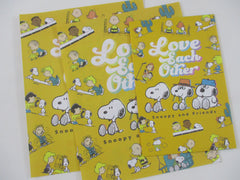 Cute Kawaii Peanuts Snoopy and Friends Letter Set - Stationery Writing Paper Penpal Collectible