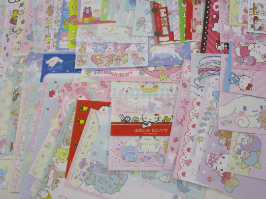 Grab Bag Sanrio Characters 70 pcs Paper Cinnamoroll Hello Kitty My Melody Little Twin Stars Cat Purin Dog Pochacco Memo Note Set Stationery Cute Kawaii