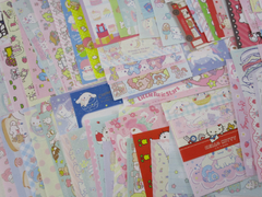 Grab Bag Sanrio Characters 70 pcs Paper Cinnamoroll Hello Kitty My Melody Little Twin Stars Cat Purin Dog Pochacco Memo Note Set Stationery Cute Kawaii