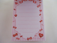 Vintage Rare VHTF - Cute Kawaii Sanrio Hello Kitty ^•ﻌ•^ Mini Notepad / Memo Pad - B - Stationery Penpal Journal Diary Gift (preowned)