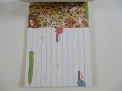 Cute Kawaii VHTF Vintage Collectible Q-lia Animal Peace 4 x 6 Inch Notepad / Memo Pad - Stationery Designer Paper Collection