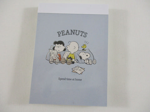 Cute Kawaii Peanuts Snoopy Mini Notepad / Memo Pad Kamio - B At Home - Stationery Designer Paper Collection