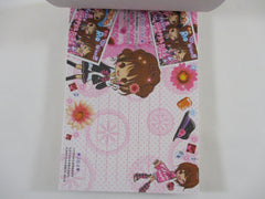 Cute Kawaii VHTF Vintage Collectible Crux Happy Pink Girl Friends 4 x 6 Inch Notepad / Memo Pad - Stationery Designer Paper Collection