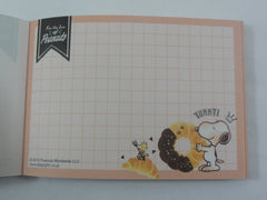 Cute Kawaii Snoopy Love Bread Mini Notepad / Memo Pad - Stationery Designer Writing Paper Collection