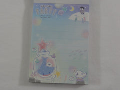 Cute Kawaii Q-Lia Arctic Winter Party Penguin Mini Notepad / Memo Pad - Stationery Design Writing Collection